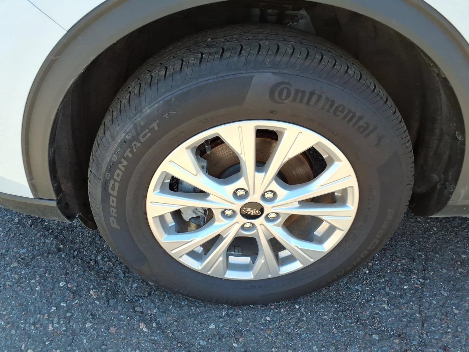 Used 2025 Ford Escape Active AWD/4WD image 10