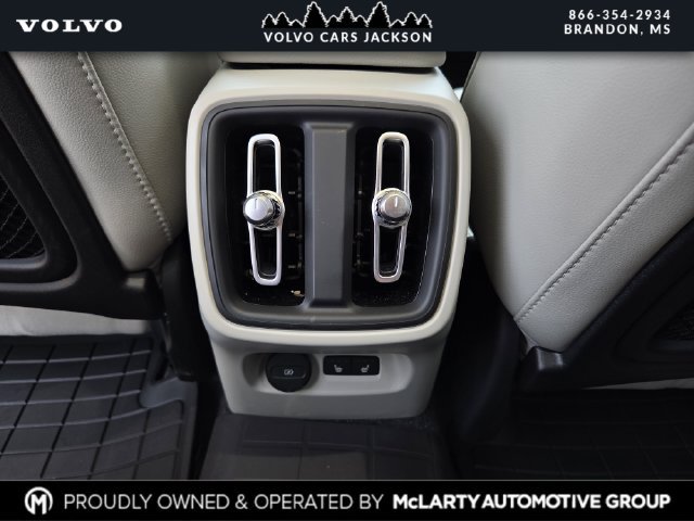Certified 2026 Volvo XC40 B5 Plus w/ Protection Package Premier AWD/4WD image 20
