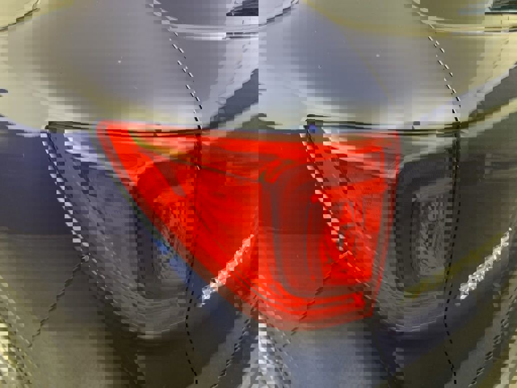 Used 2023 Honda Passport EX-L image 12