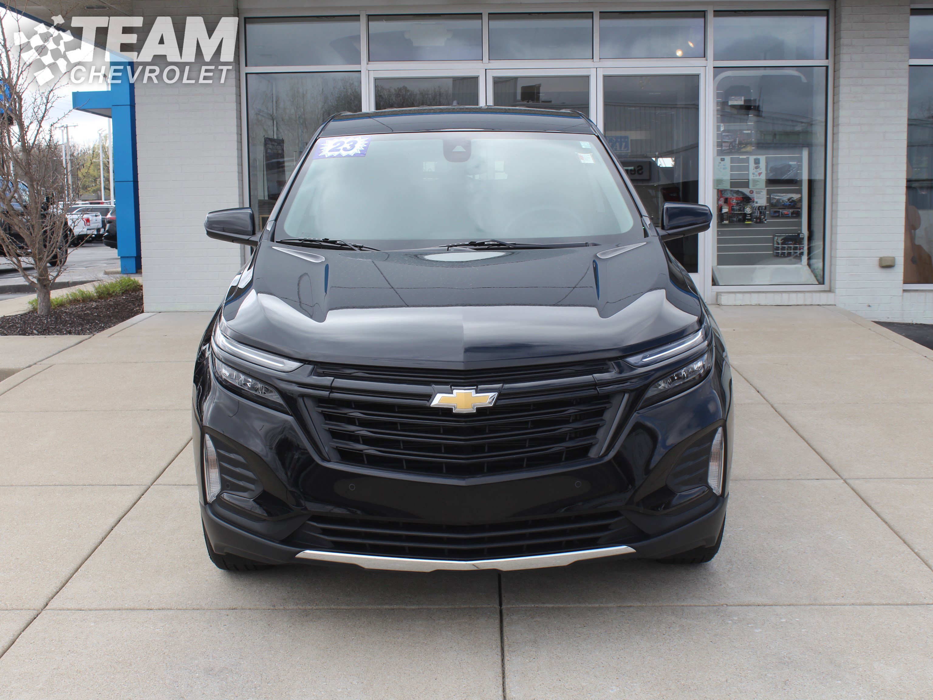 Used 2023 Chevrolet Equinox LT image 9