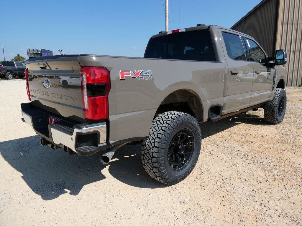New 2026 Ford F250 XLT w/ XLT Premium Package AWD/4WD image 6