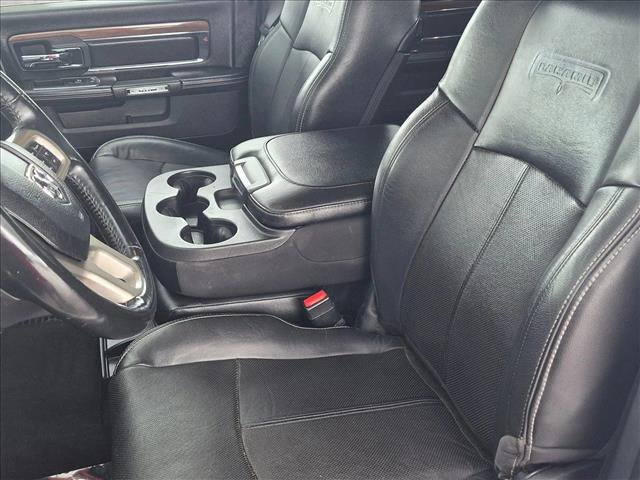 Used 2017 RAM 1500 Laramie w/ Convenience Group AWD/4WD image 15