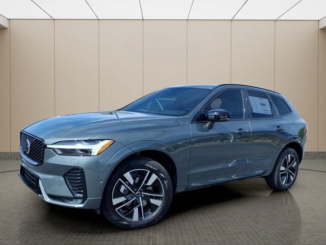 New 2026 Volvo XC60 B5 Plus w/ Climate Package AWD/4WD image 2