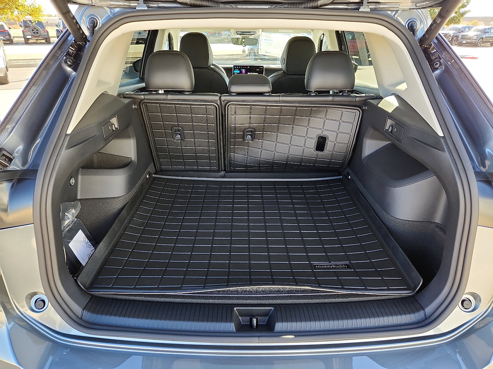 New 2026 Volkswagen Tiguan SE image 8