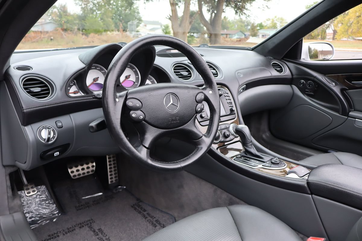 Used 2004 Mercedes-Benz SL 55 AMG image 28