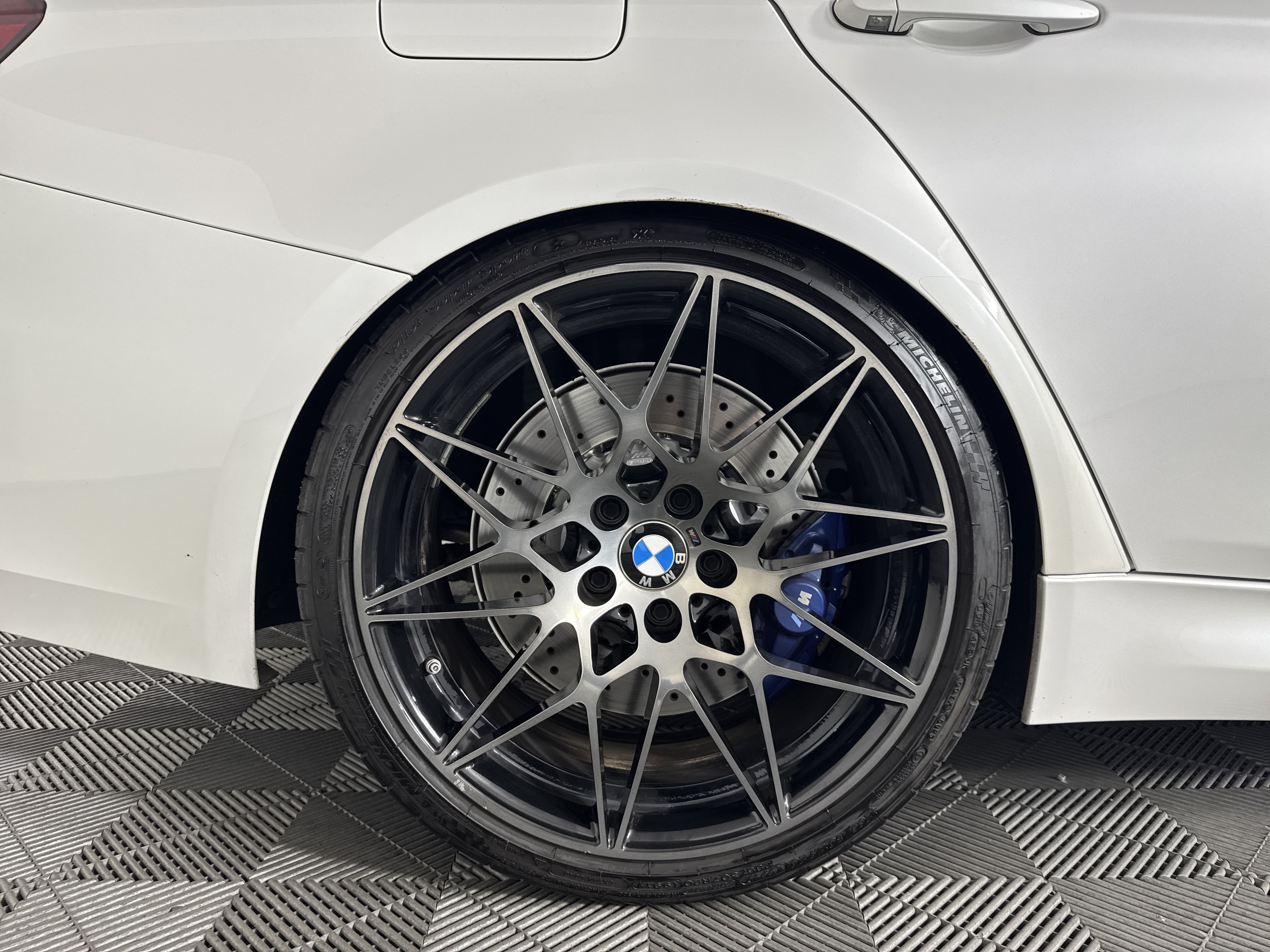 Used 2018 BMW M3 w/ Competition Package RWD image 14