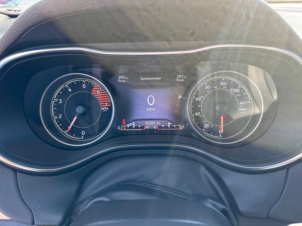 Used 2019 Jeep Cherokee Limited AWD/4WD image 20