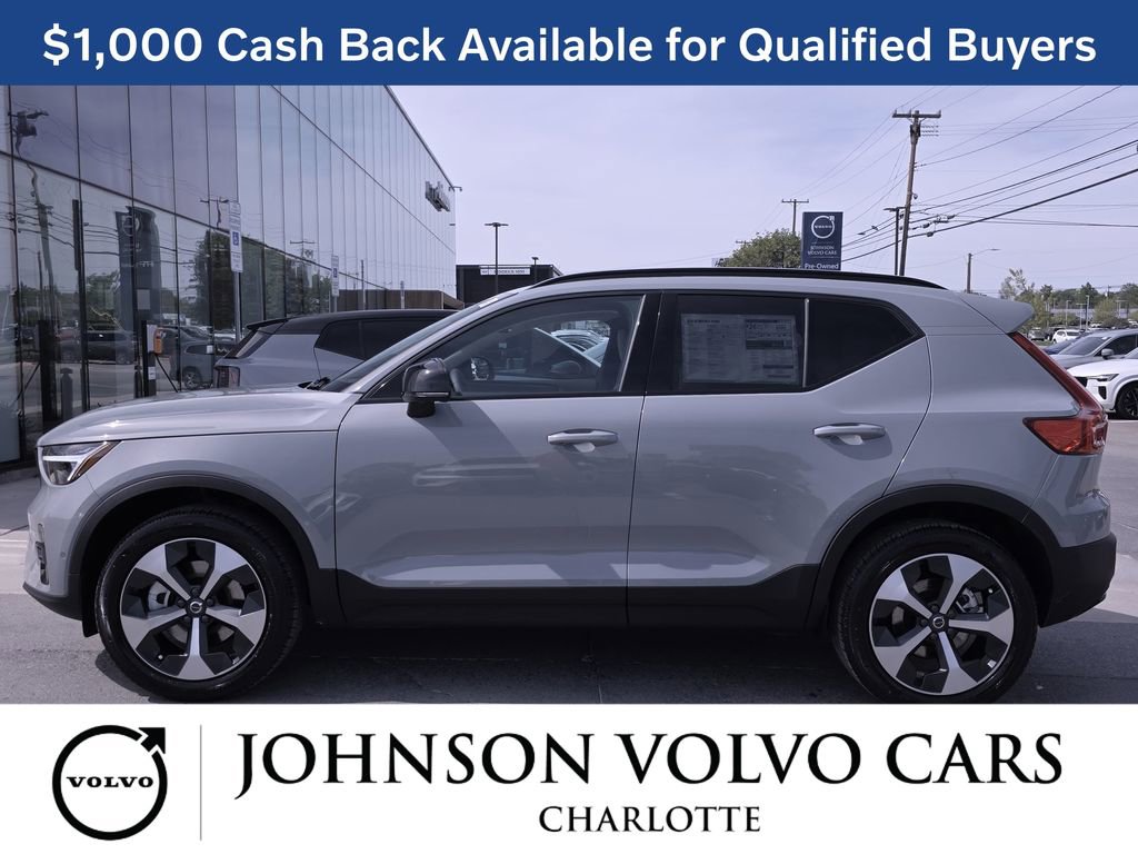 New 2026 Volvo XC40 B5 Plus w/ Protection Package Premier image 8