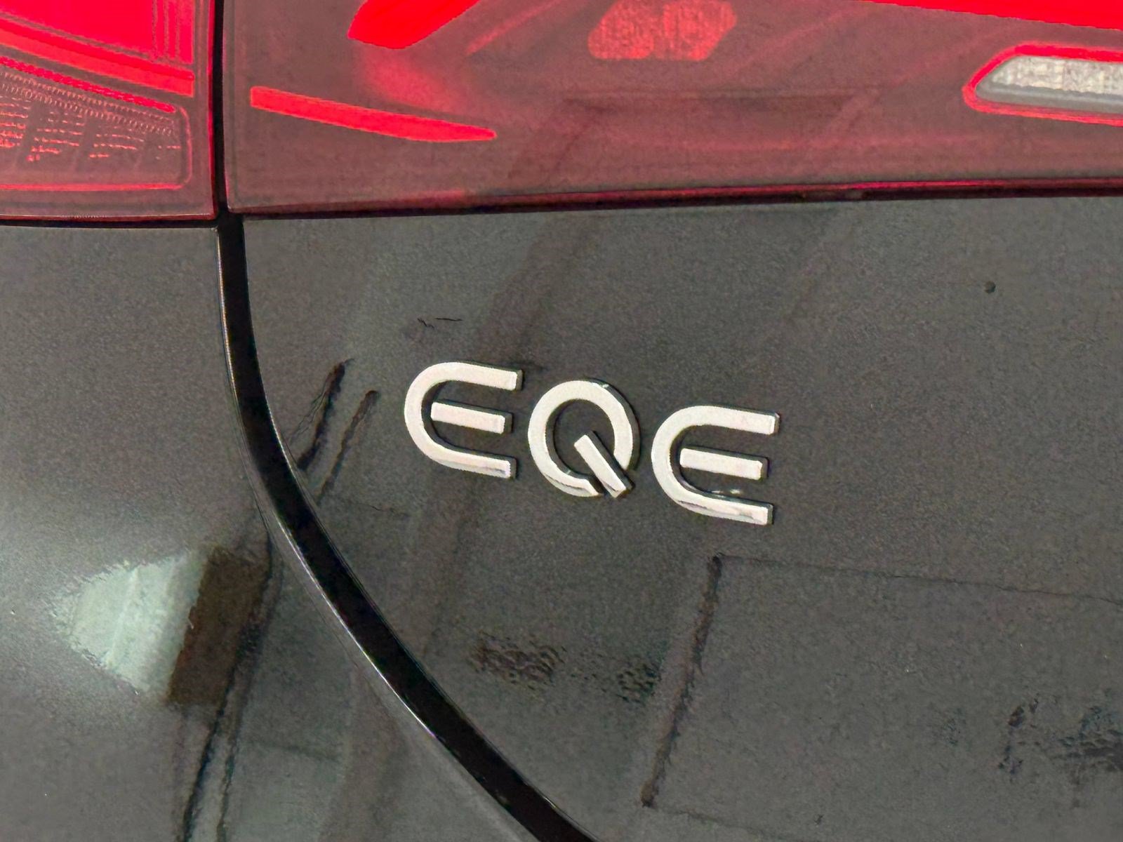 Used 2023 Mercedes-Benz EQE 350+ 4MATIC Sedan image 31