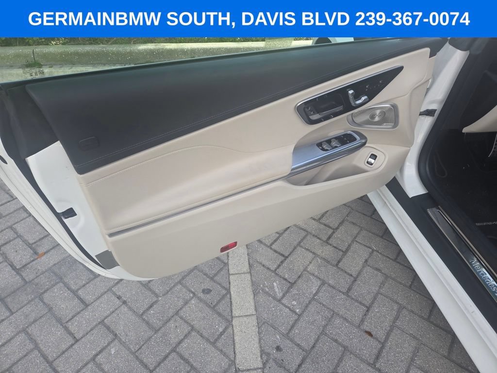 Used 2024 Mercedes-Benz CLE 300 4MATIC Cabriolet image 35
