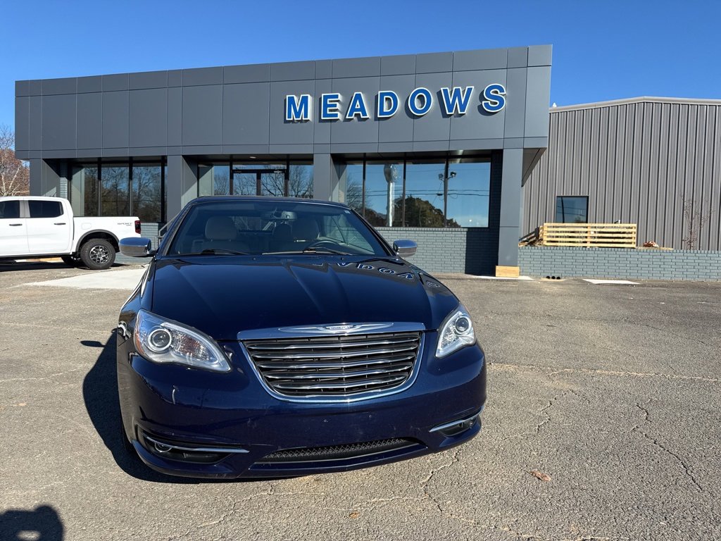 Used 2014 Chrysler 200 Limited image 5