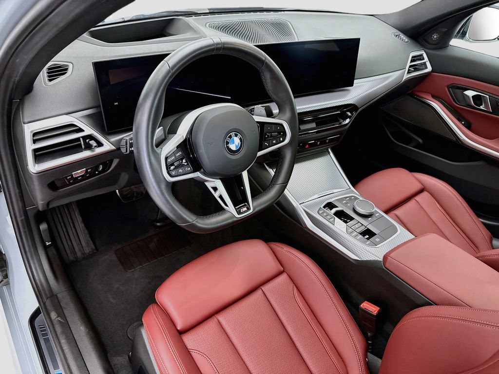 Used 2026 BMW 330i Sedan w/ M Sport Package RWD image 9