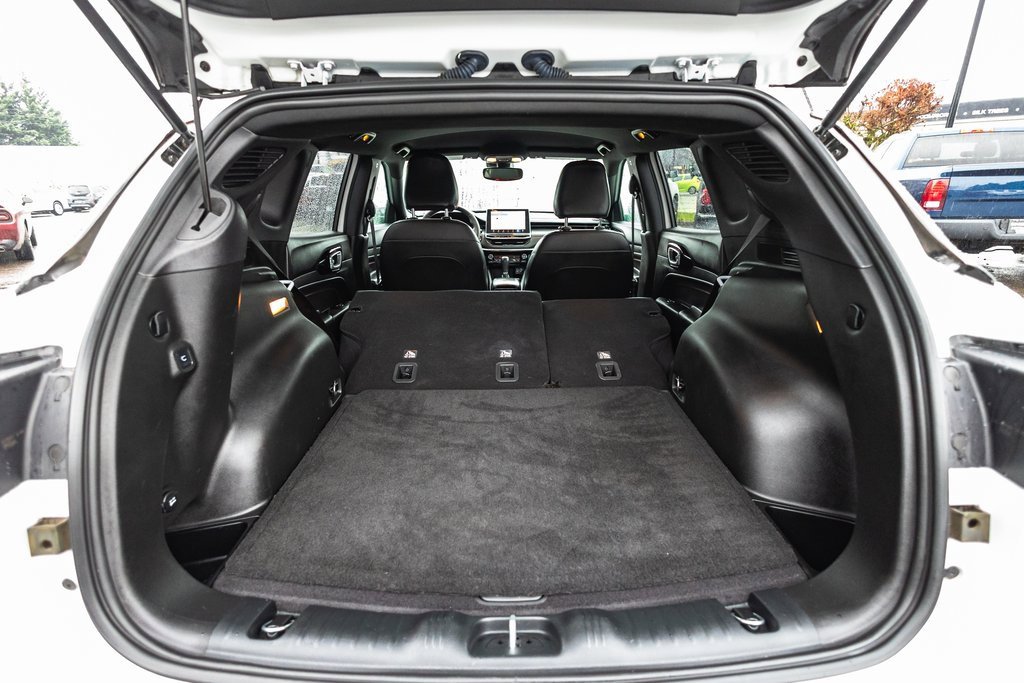 Used 2023 Jeep Compass Trailhawk w/ Trailhawk Elite Group image 36