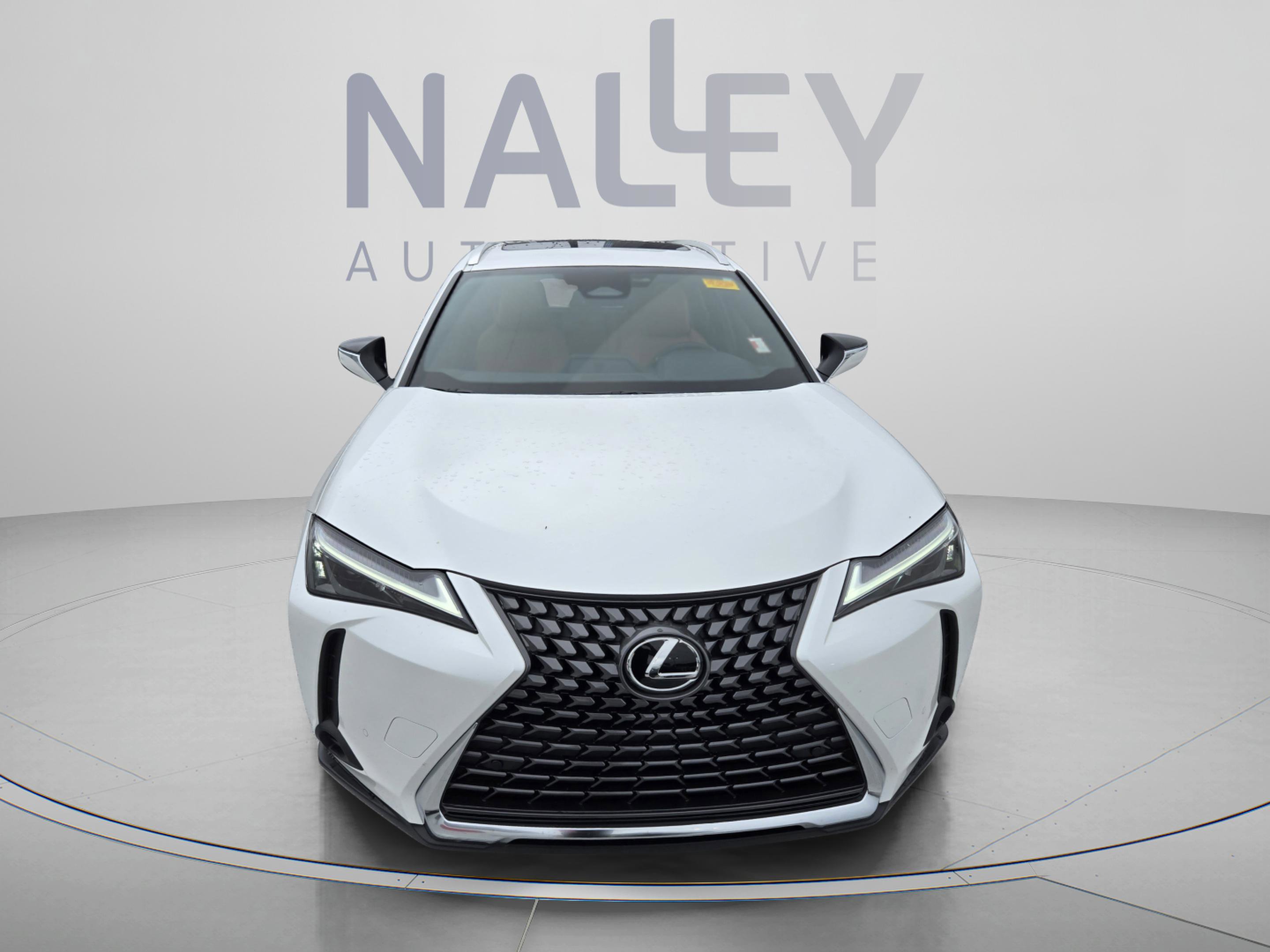 Used 2025 Lexus UX 300h FWD w/ Accessory Package (Z2) image 7