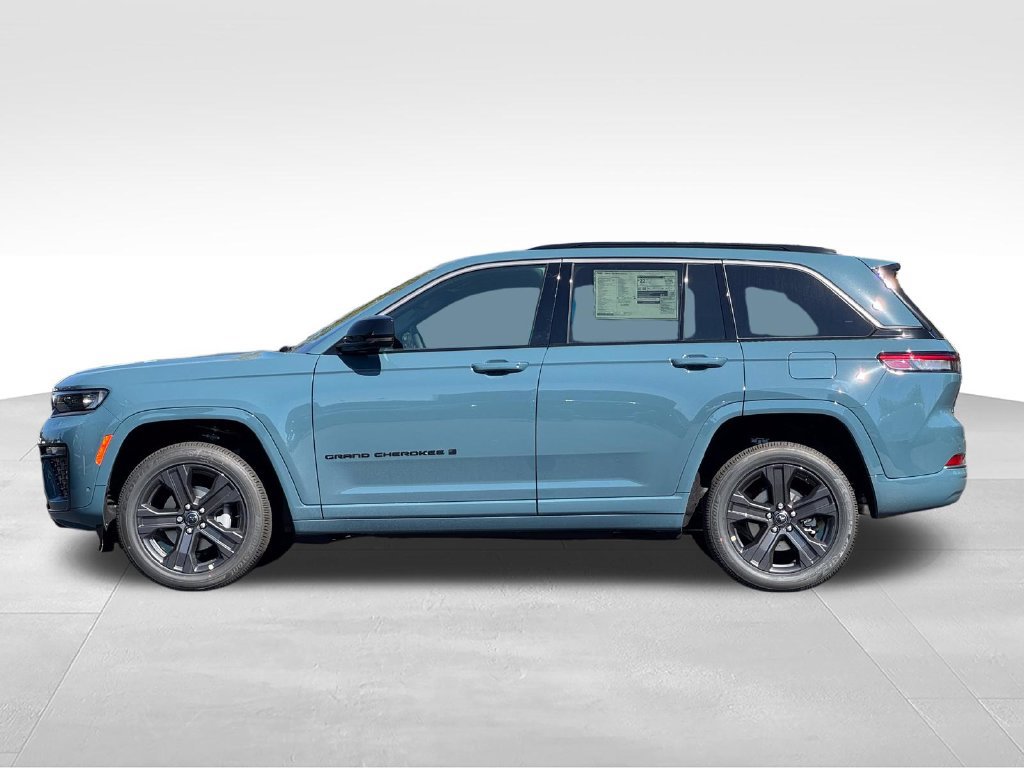 New 2027 Jeep Grand Cherokee Limited AWD/4WD image 4