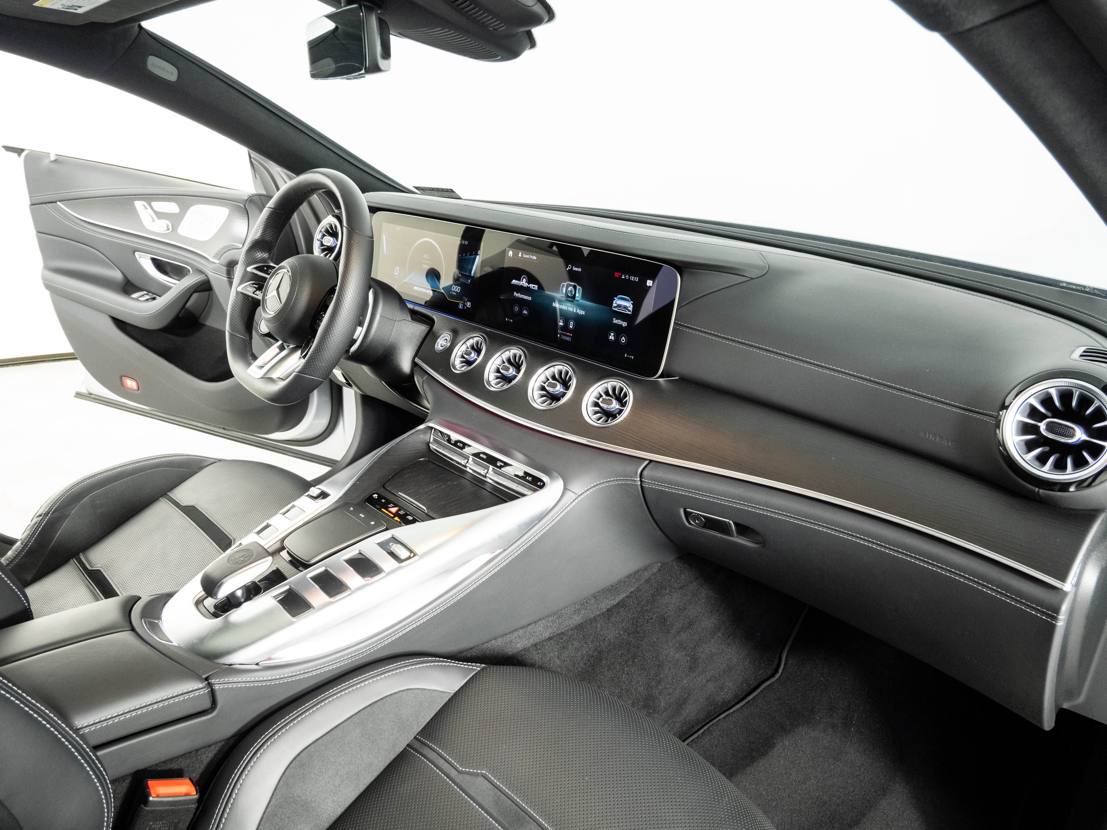 Used 2022 Mercedes-Benz AMG GT 43 image 24