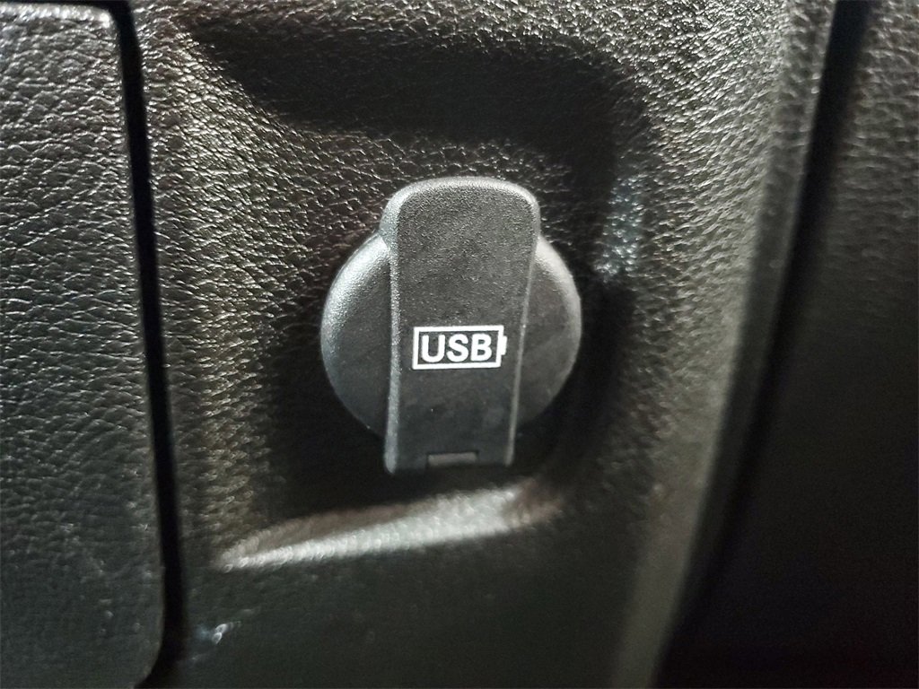 Used 2024 RAM 1500 Classic Warlock image 22