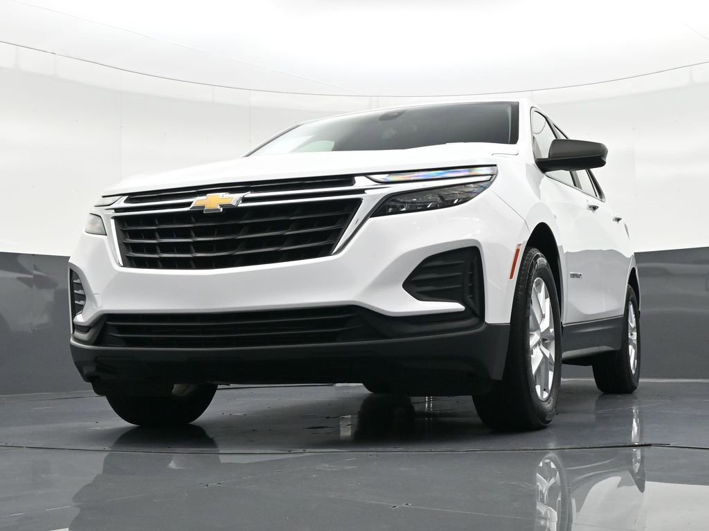 Used 2022 Chevrolet Equinox LS image 34