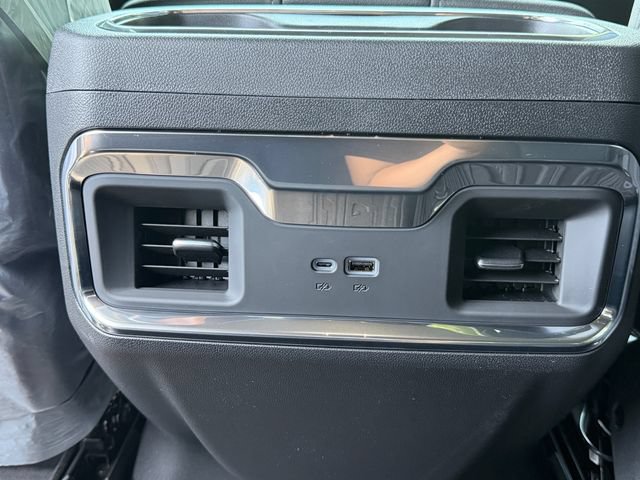 New 2026 GMC Sierra 1500 Elevation w/ Elevation Premium Package AWD/4WD image 15