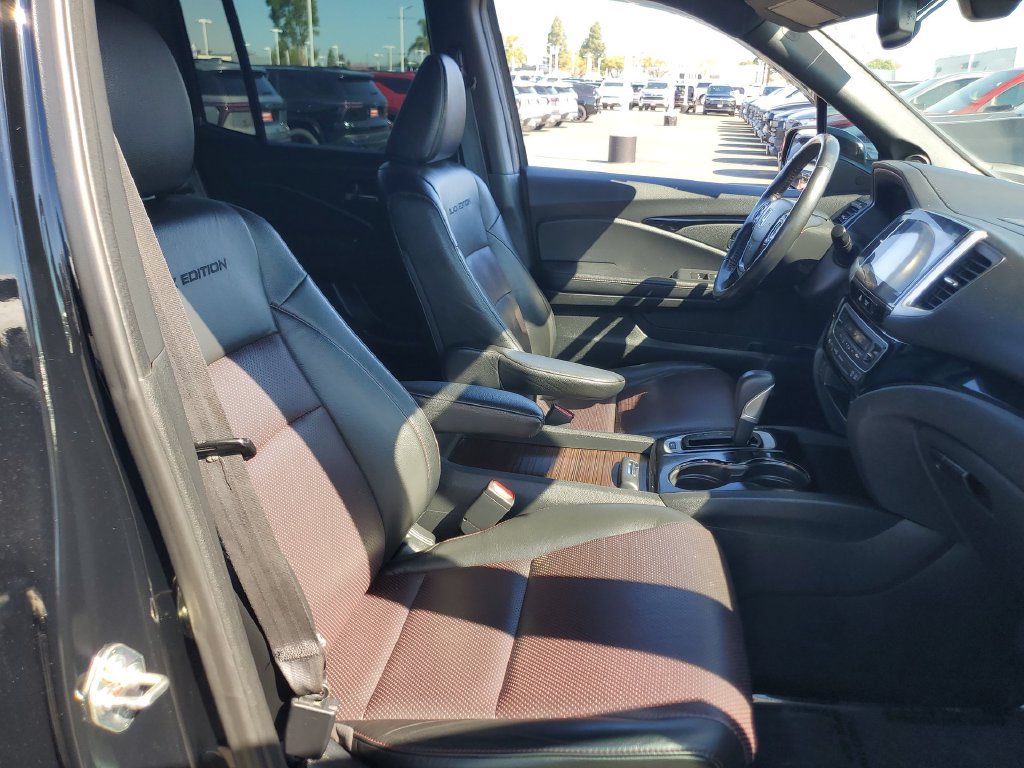 Used 2017 Honda Ridgeline Black Edition image 28