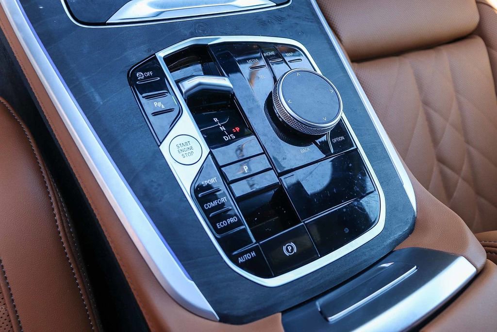Used 2026 BMW X5 sDrive40i w/ Parking Assistance Package RWD image 20