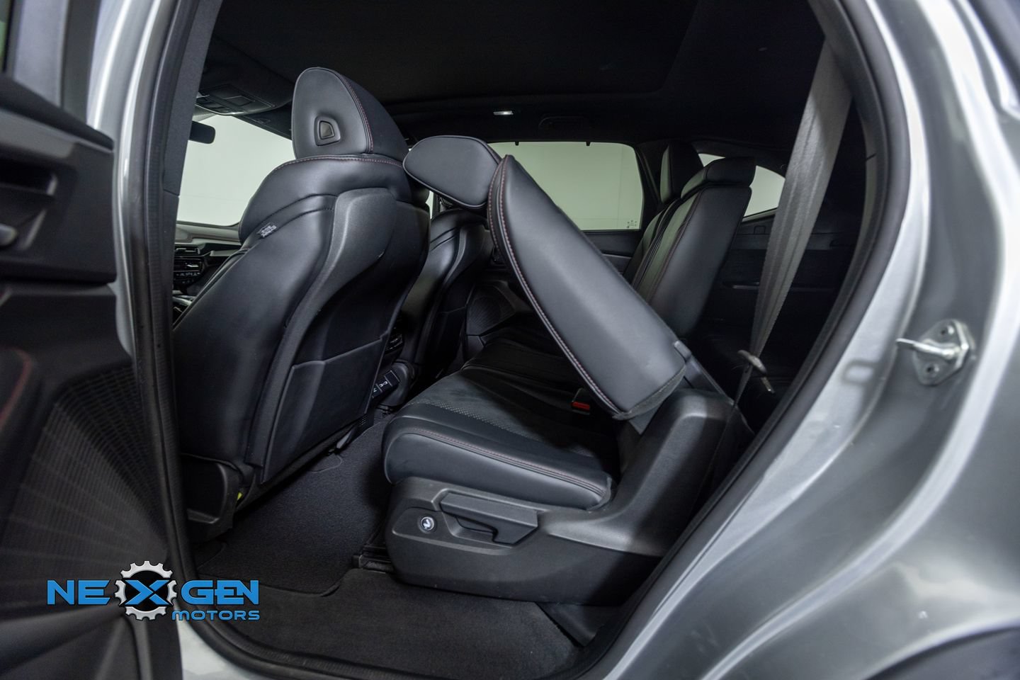 Used 2023 Acura MDX A-Spec AWD/4WD image 29