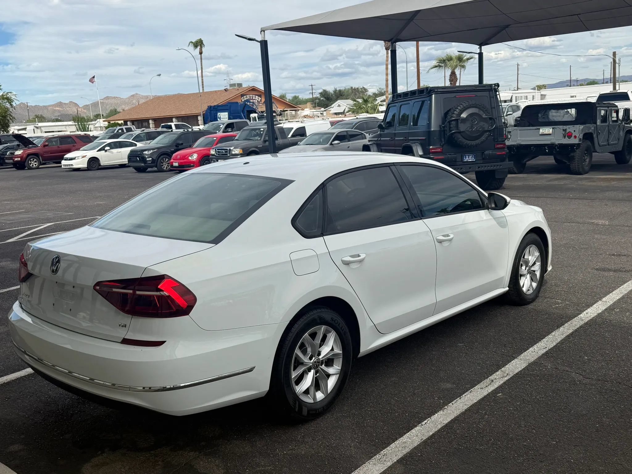 Used 2018 Volkswagen Passat 2.0T S FWD image 8