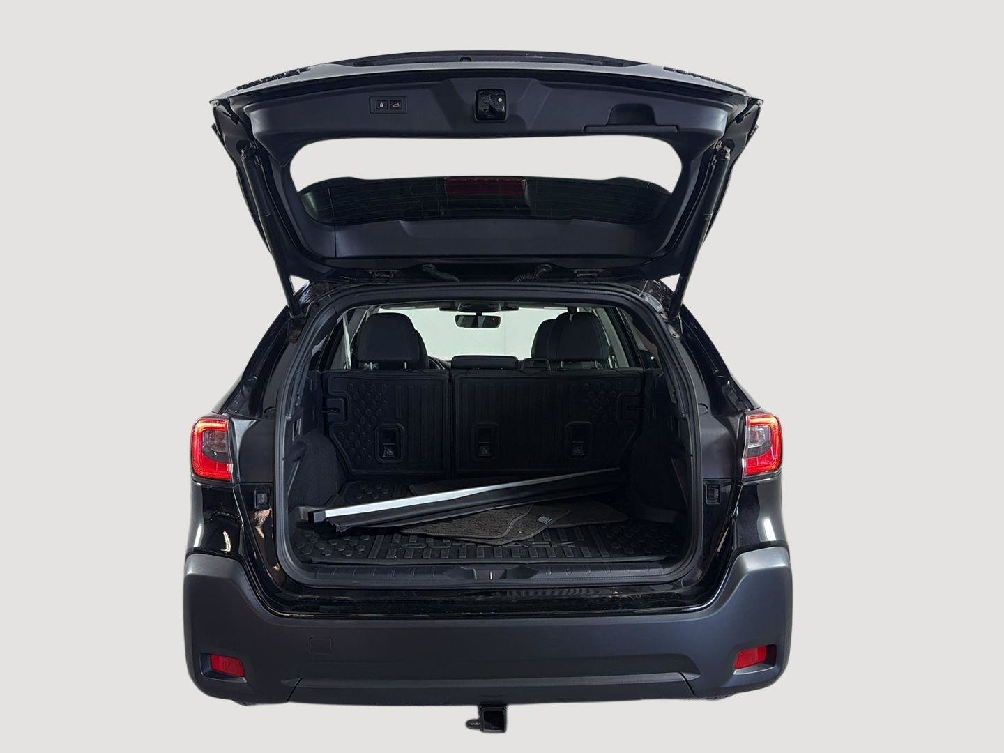 Used 2023 Subaru Outback Onyx Edition AWD/4WD image 11
