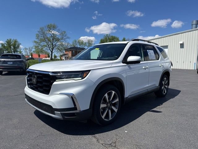 Certified 2023 Honda Pilot Elite image 3