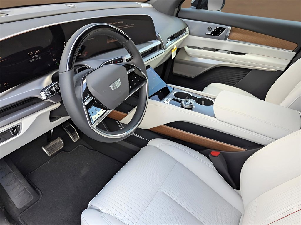 New 2026 Cadillac Vistiq Luxury image 6