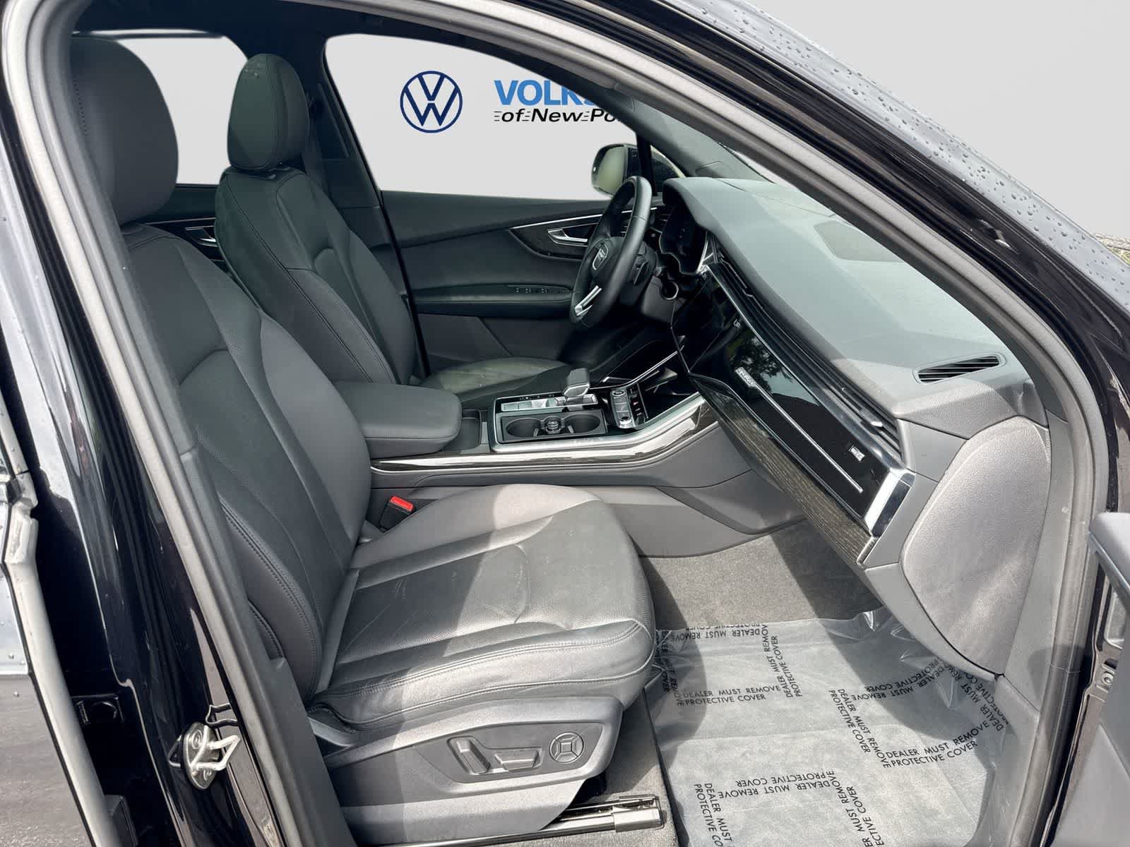 Used 2021 Audi Q7 3.0T Prestige w/ Prestige Package AWD/4WD image 28