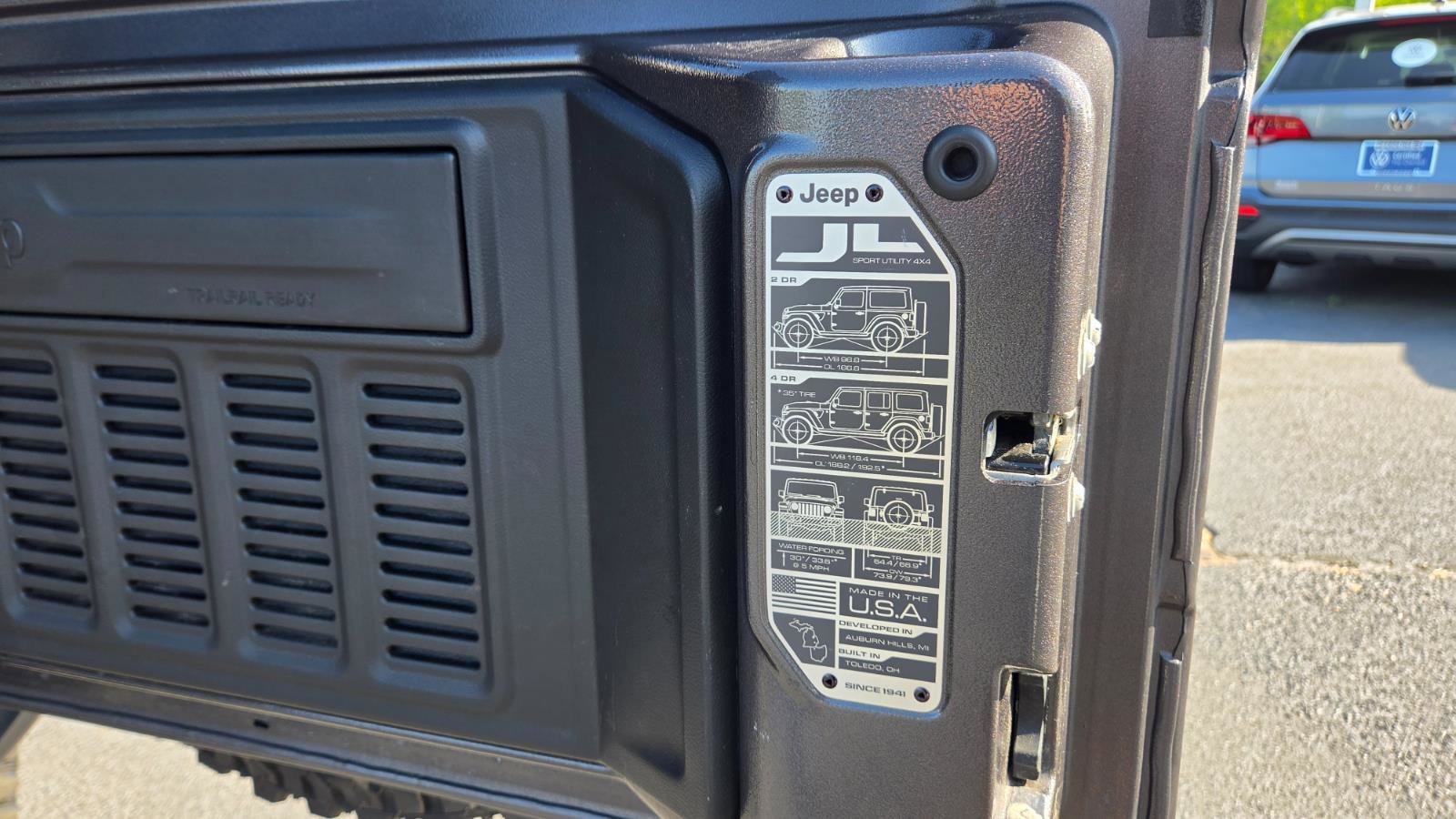 Used 2023 Jeep Wrangler Unlimited w/ Cold Weather Group image 66