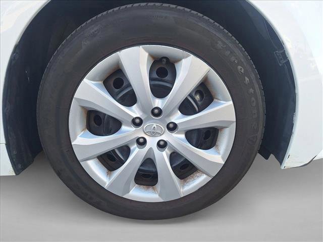 Used 2025 Toyota Corolla LE image 21