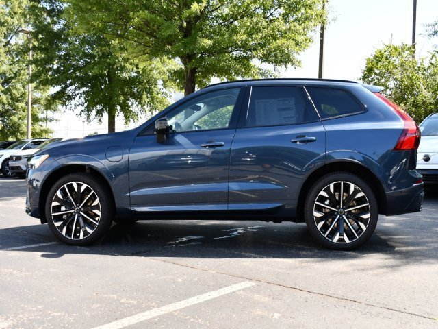 New 2026 Volvo XC60 T8 Ultra w/ Protection Package Premier image 4