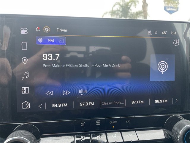 Used 2024 Chevrolet Colorado Trail Boss w/ Technology Package image 13