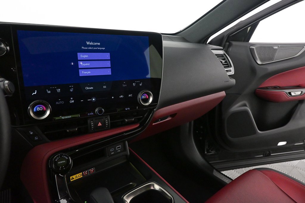 Used 2025 Lexus NX 300h AWD w/ Luxury Package image 12