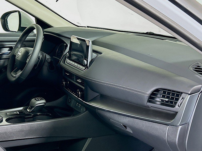New 2026 Nissan Rogue SV image 27