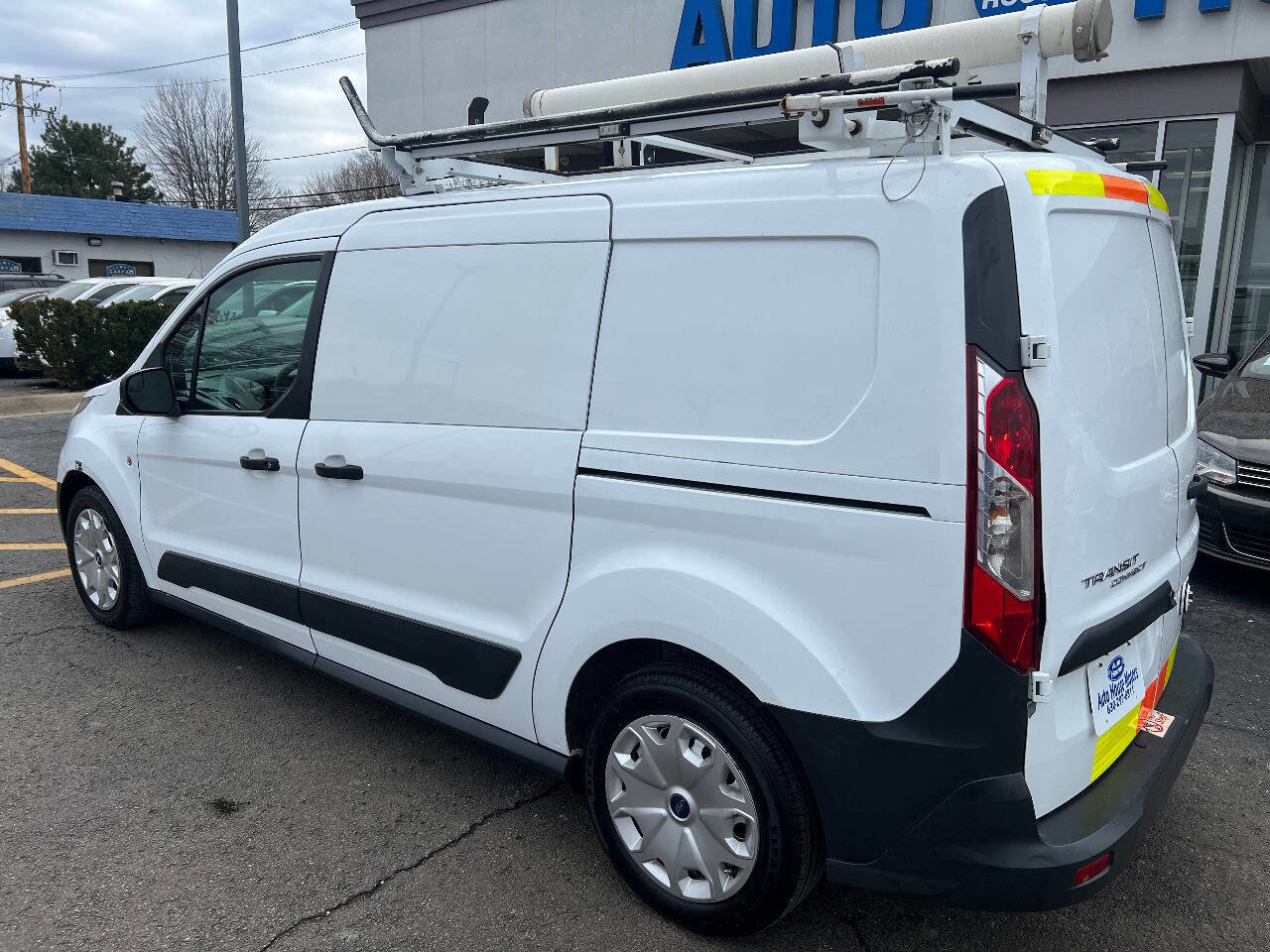 Used 2014 Ford Transit Connect XL FWD image 12