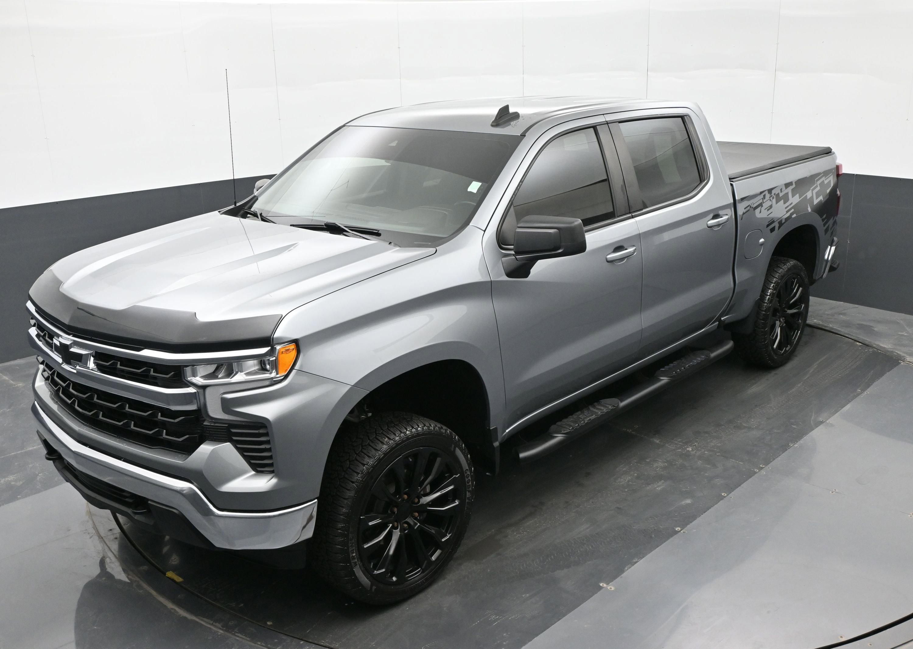 Used 2023 Chevrolet Silverado 1500 LT w/ Protection Package image 29