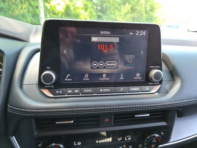 Used 2023 Nissan Rogue SL w/ SL Premium Package AWD/4WD image 24