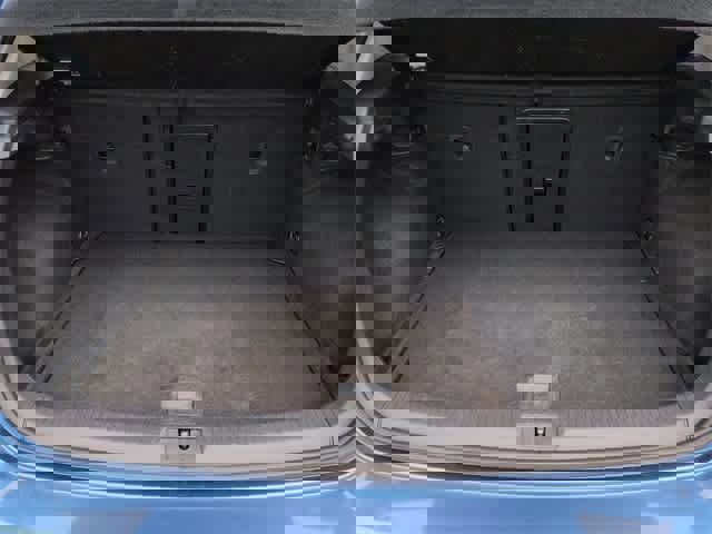 Used 2021 Volkswagen Golf 4-Door image 36