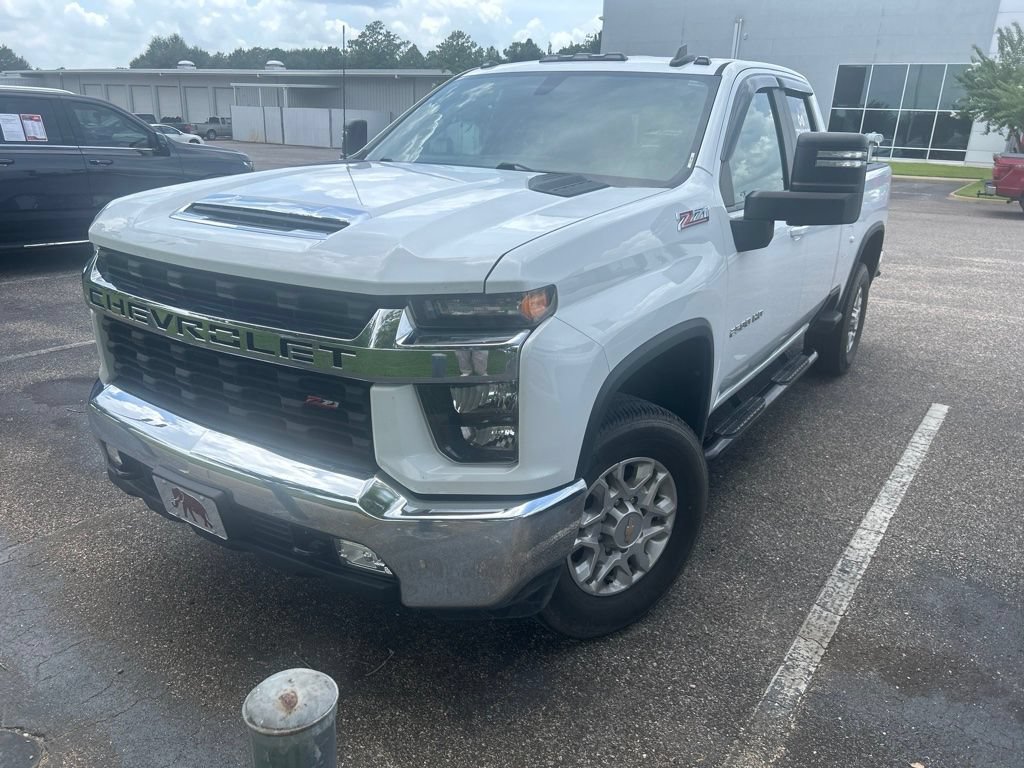 Used 2021 Chevrolet Silverado 2500 LT w/ Convenience Package AWD/4WD image 6
