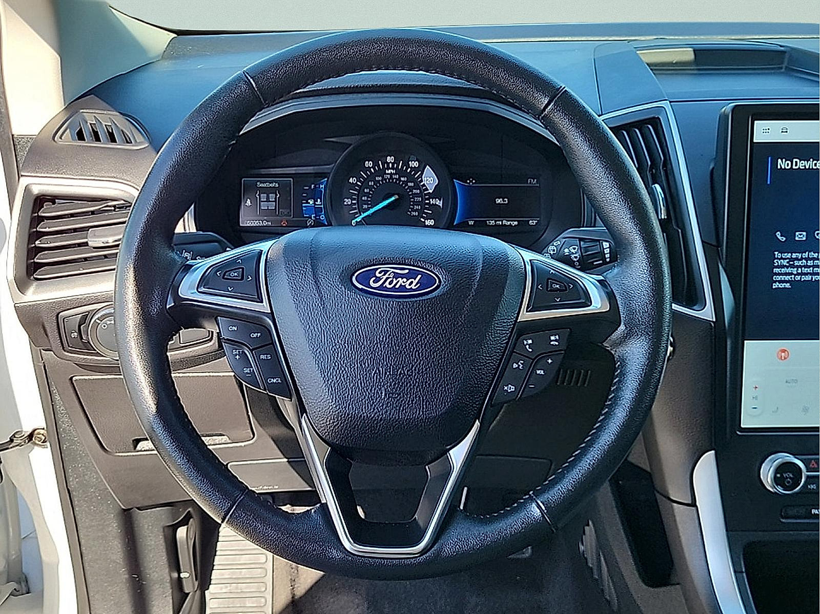 Used 2024 Ford Edge SEL AWD/4WD image 16