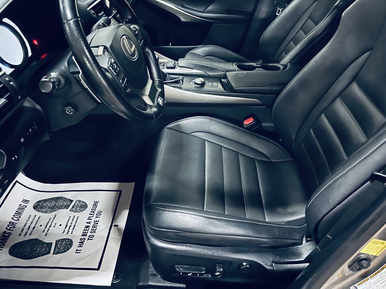 Used 2018 Lexus IS 300 F Sport RWD image 17