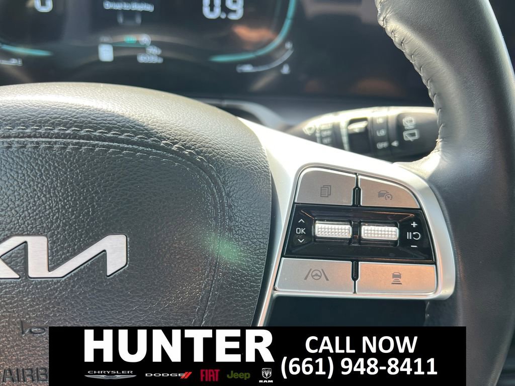 Used 2025 Kia Telluride S image 27