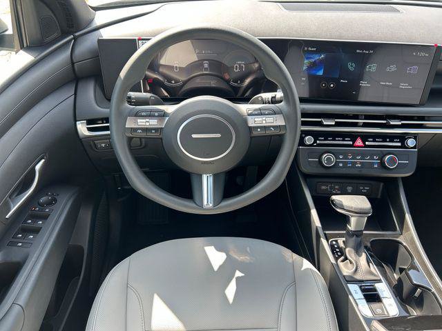 New 2027 Hyundai Santa Cruz SE AWD/4WD image 16