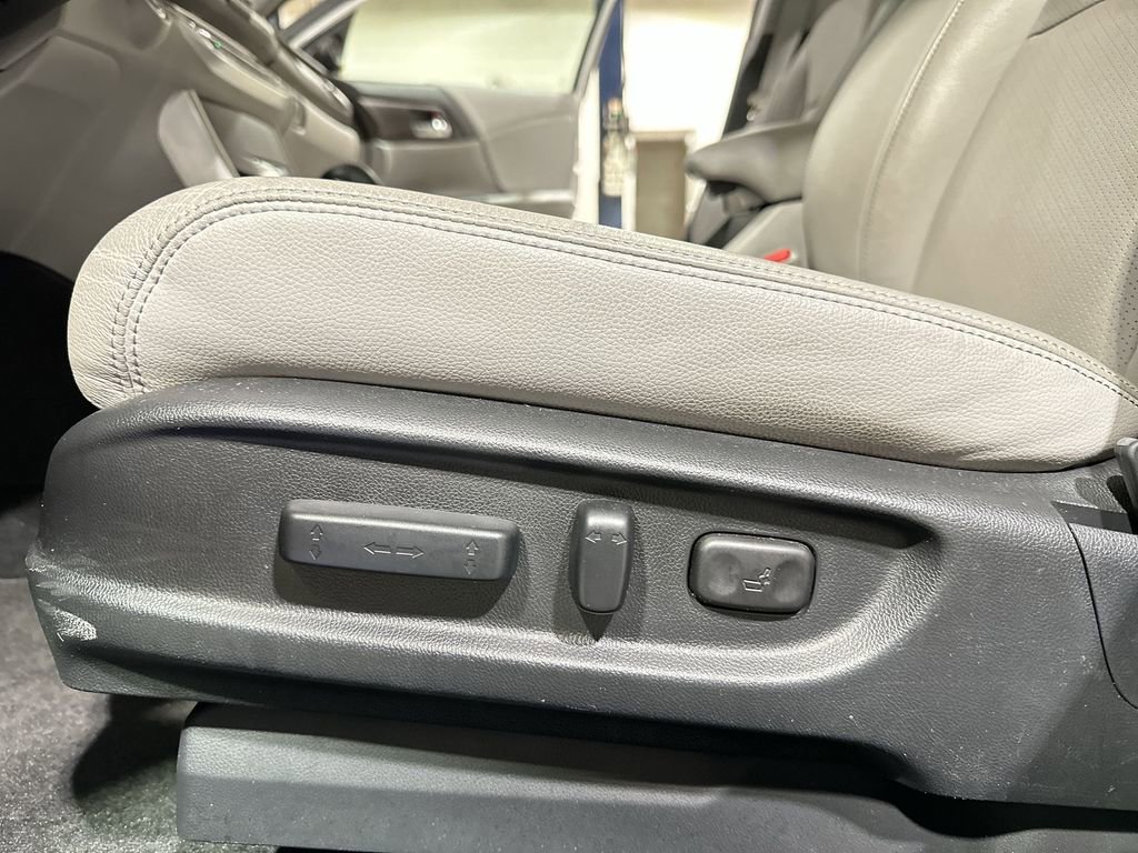 Used 2014 Honda Accord EX-L image 14