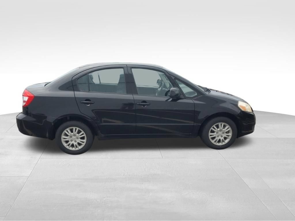 Used 2012 Suzuki SX4 LE FWD image 6