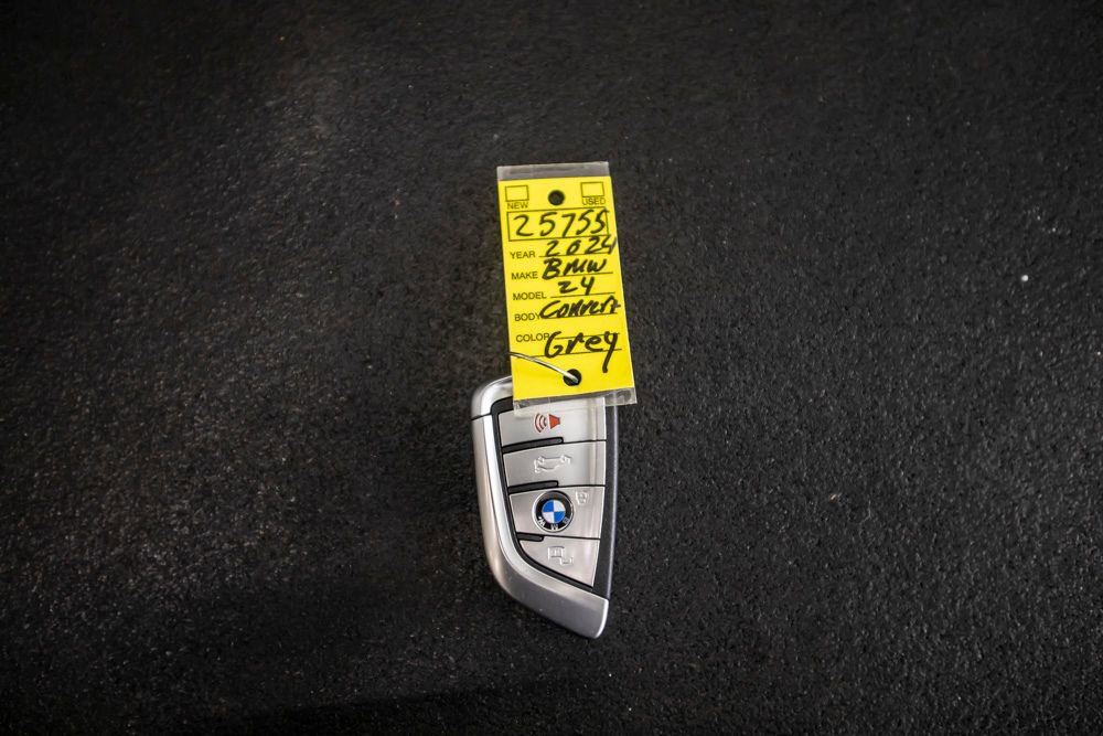 Used 2024 BMW Z4 M40i w/ Premium Package image 50