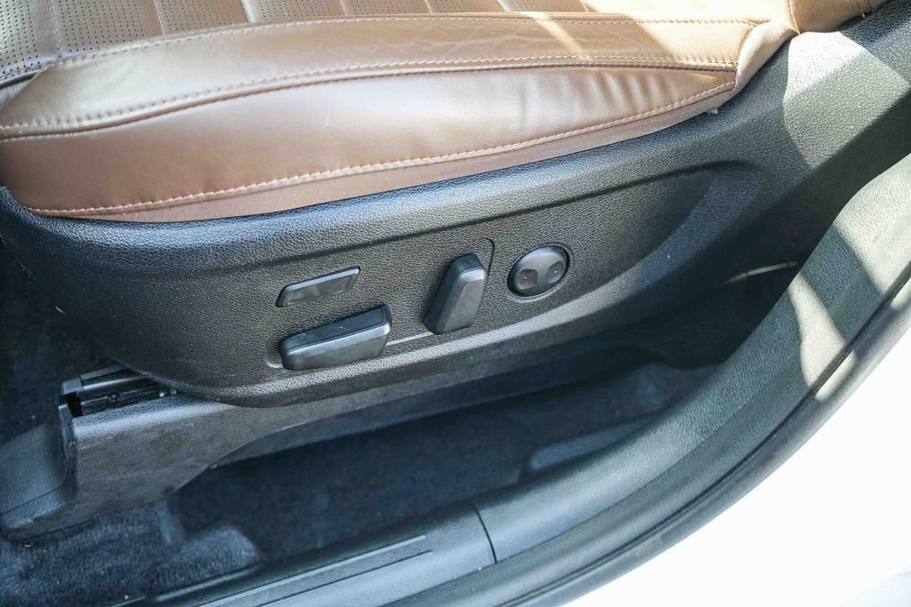 Used 2020 Kia Telluride SX w/ SX Prestige Package image 21